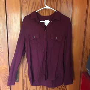 American eagle maroon button up